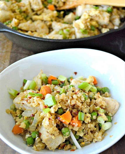 KETO CAULIFLOWER CHICKEN FRIED RICE