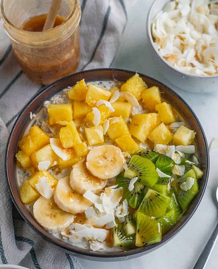 Tropical Overnight Oats