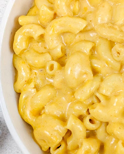 Dutch Oven Mac and Cheese