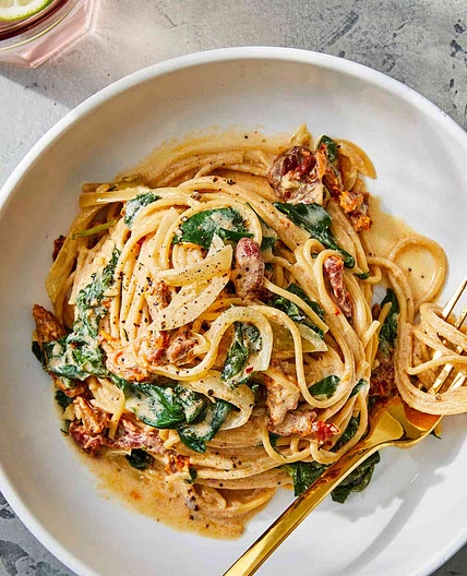 Spaghetti & Spinach with Sun-Dried Tomato Cream Sauce