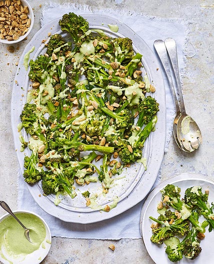 Broccoli and blue cheese salad