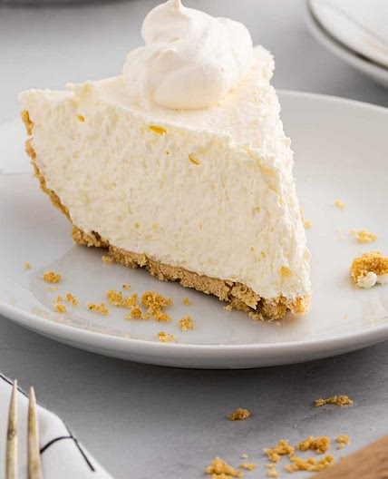 Vanilla Cool Whip Pie