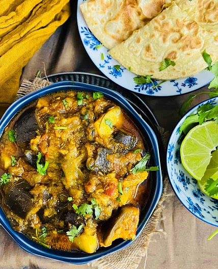Instant Pot Aloo Baingan (Potato Eggplant Curry)