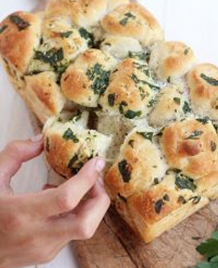 Pull Apart Garlic Bread