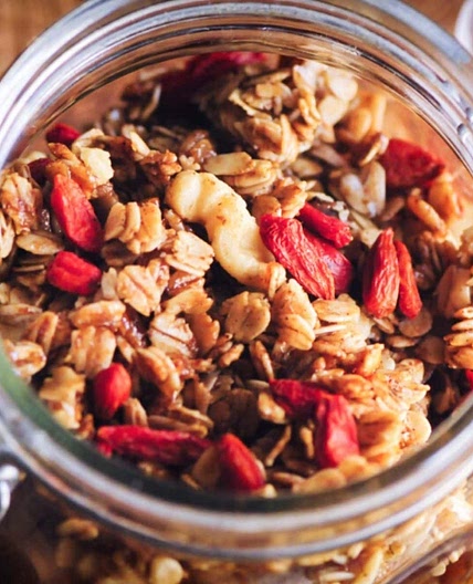 Goji Berry Granola