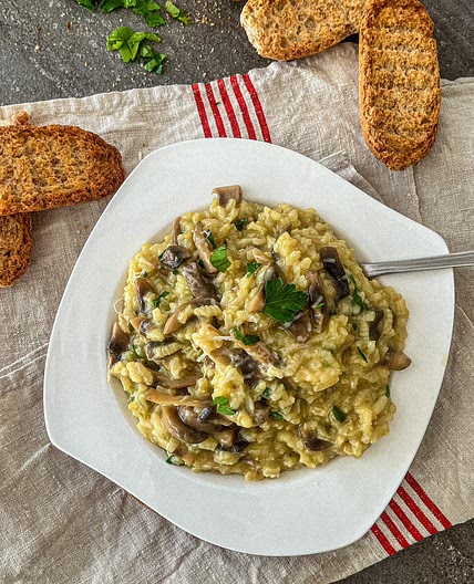 Italian Mushroom risotto (Risotto ai funghi)