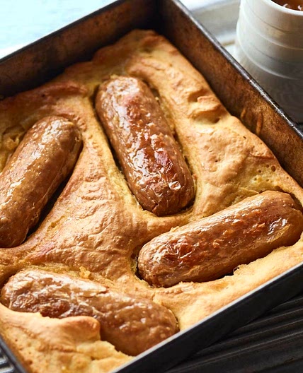 Vegan toad-in-the-hole with red onion gravy