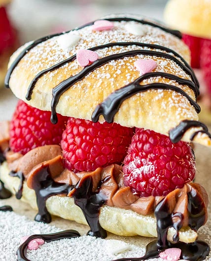 Valentine’s Day Puff Pastry Hearts