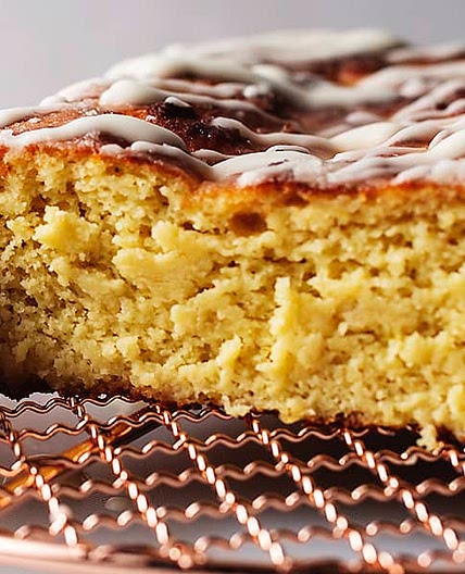Keto Lemon Pound Cake with Lemon Glaze