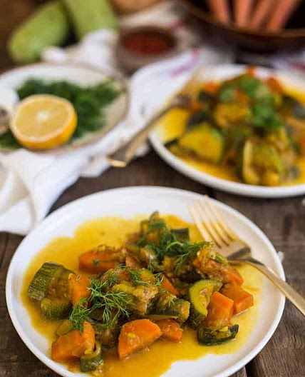 Winter dilly carrot and zucchini curry (V, GF, Paleo}