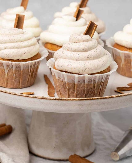 Cinnamon Cupcakes (VIDEO)