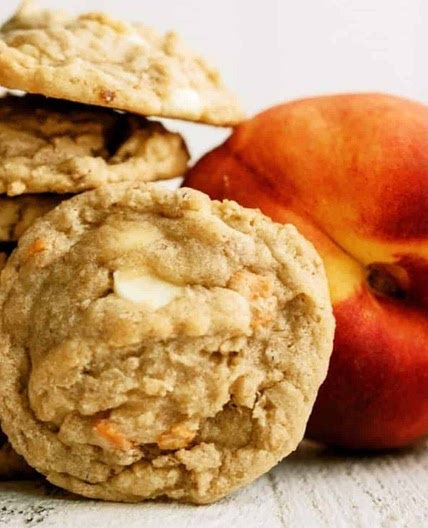 Peaches and Cream Oatmeal Cookies