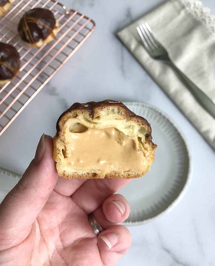 Dulce de Leche Cream Puffs