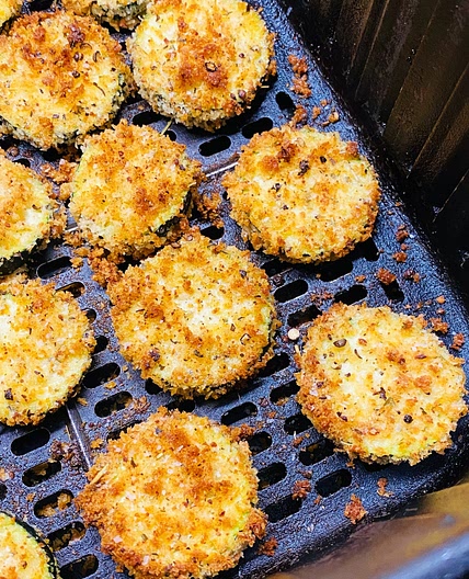 Crispy Air Fryer Zucchini Chips