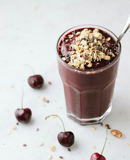 Chocolate Cherry Smoothie