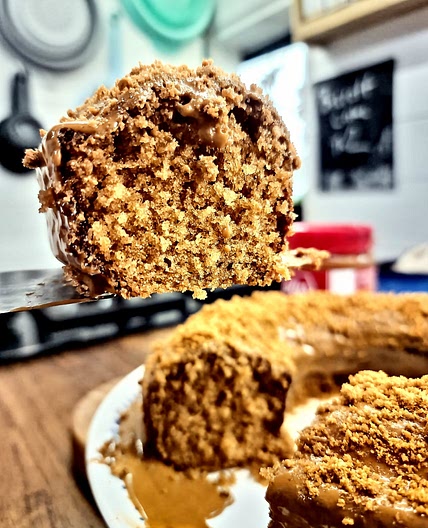 Biscoff Omnia cake