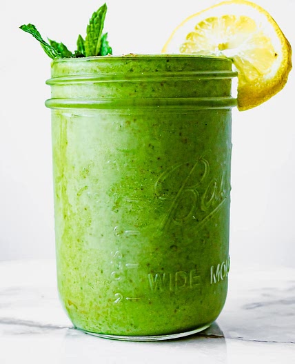 Mango Kale Smoothie Recipe with Collagen