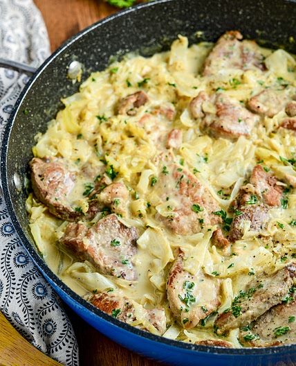 Creamy Garlic Pork with Cabbage
