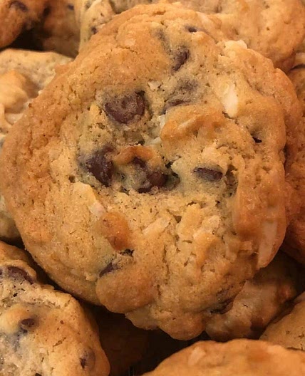 Amaretto Chocolate Chip Cookies