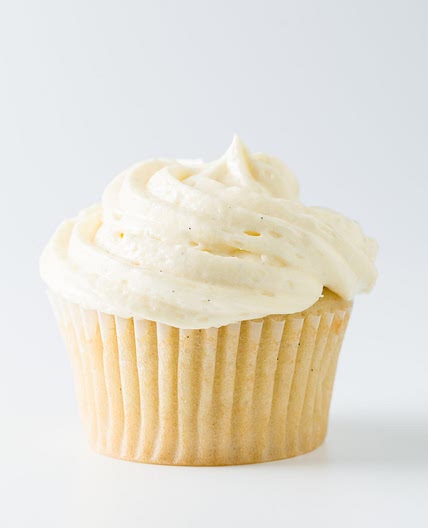 The Best Vanilla Cupcakes
