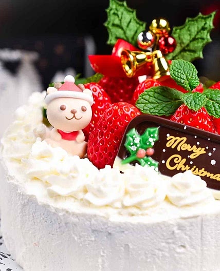 Fluffy Japanese Christmas Cake (Strawberry Shortcake)