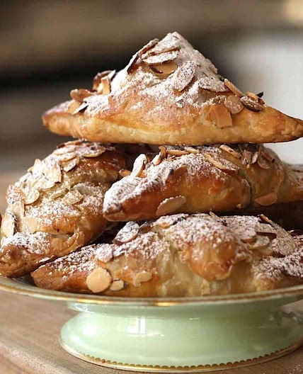 Easy Almond Croissants
