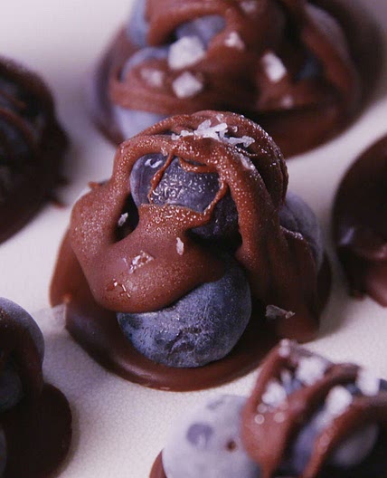 Chocolate Blueberry Clusters