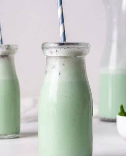 Dairy Free Mint Chocolate Smoothie