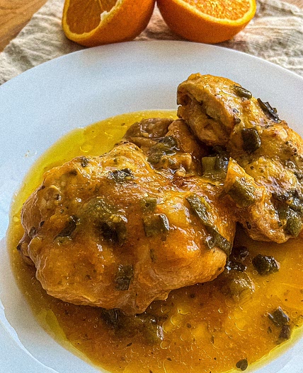 Chicken Thighs in Yellow Tomato Sauce
