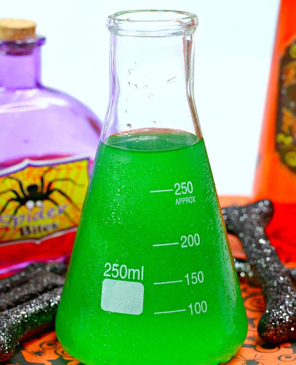 HOCUS POCUS HALLOWEEN ALCOHOLIC PUNCH