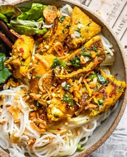 Vietnamese Turmeric Fish (Cha Ca La Vong)