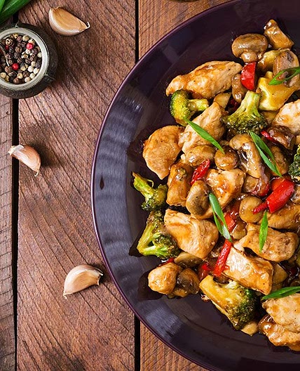 Slow Carb Chicken and Vegetable Stir-Fry