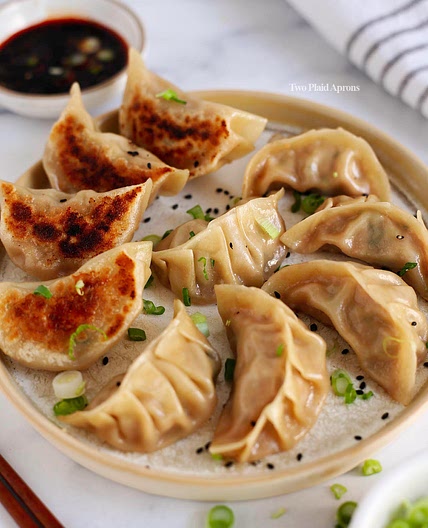 Pan-Fried Pork Dumplings with Cabbage