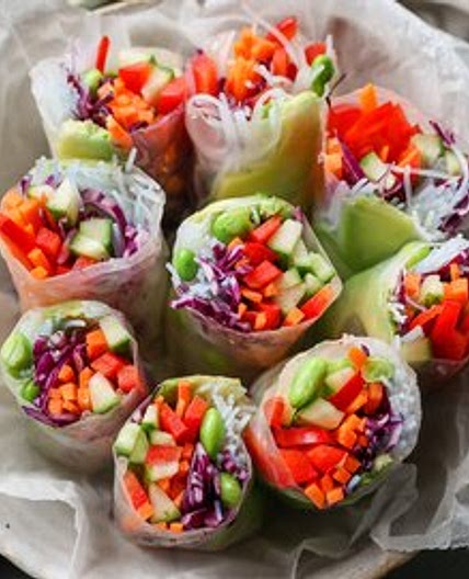 Fresh Salad Rolls with a Creamy Peanut Hoisin Sauce