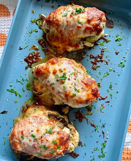 One Pan Chicken Parmesan Cauliflower Steaks