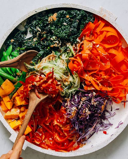 Raw Rainbow Veggie Noodle Salad with Peanut Dressing