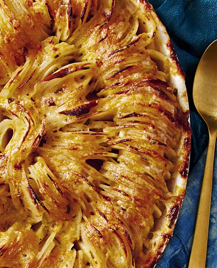 Scalloped Hasselback Potatoes With Cheddar