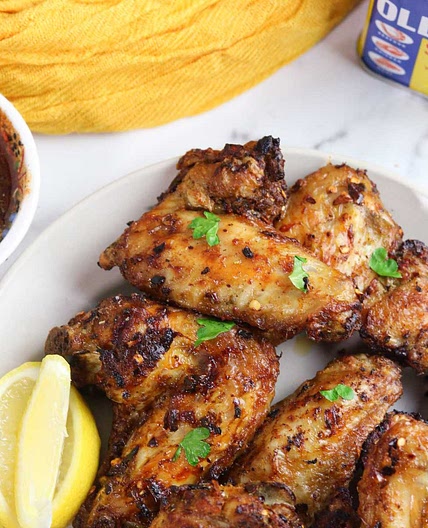 How to Make Air Fryer Old Bay Chicken Wings