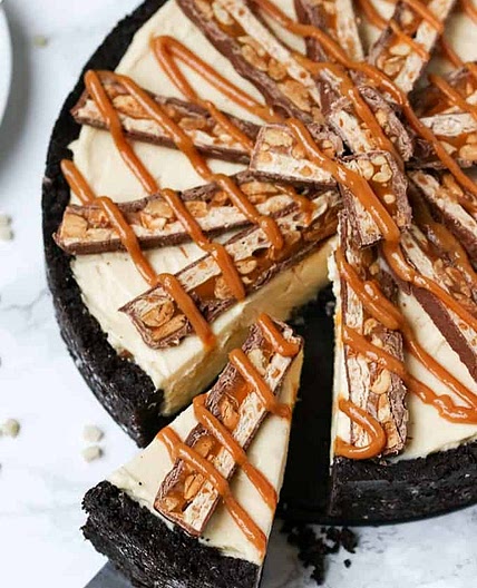 No Bake Snickers Cheesecake