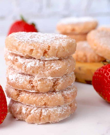 Strawberry Low Carb Cookies