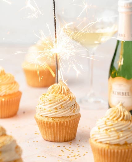 Champagne Cupcakes