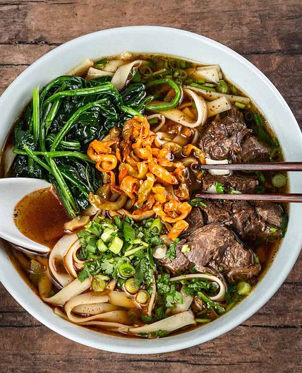Instant Pot Taiwanese Beef Noodle Soup