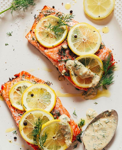 Lemon Baked Salmon With Garlic Dill Sauce (20 minutes!)