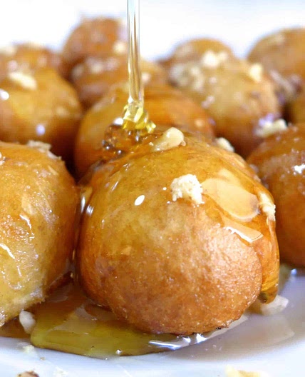 Loukoumades recipe (Greek Donuts with Honey and Walnuts)