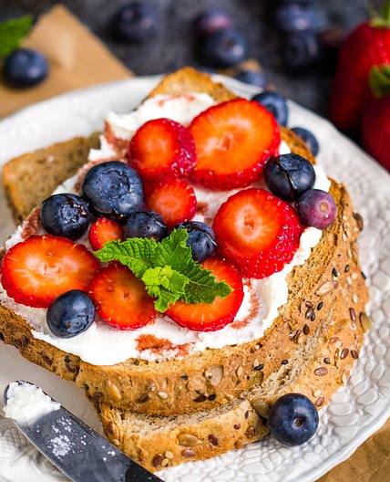 Date Syrup Drizzled Berry Ricotta Toast