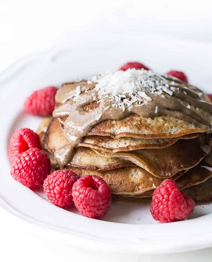 3 Ingredient Banana Pancakes (Paleo)