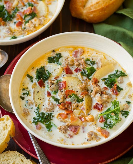 Zuppa Toscana Soup {Olive Garden Copycat Recipe}