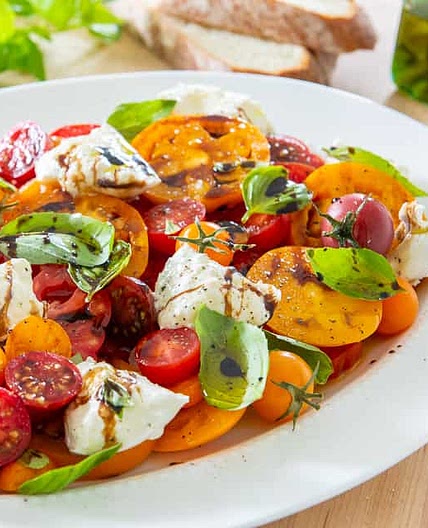 Tomato Burrata Salad