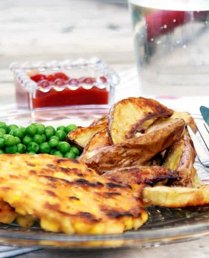 Sweetcorn fritters, wedges & peas