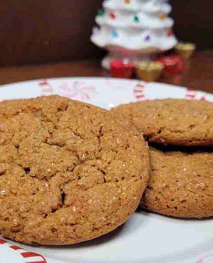 Old Fashioned Molasses Crinkle Cookies